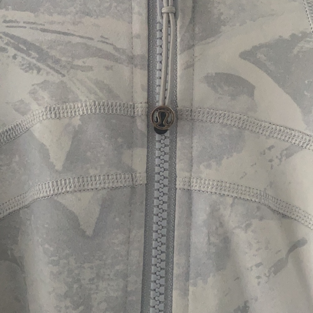 Lululemon Define Jacket - image 2